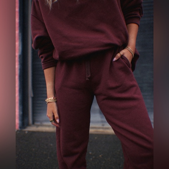 HDYWT Classic Oversized Sweat Set-Maroon - Picture 4 of 16